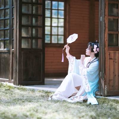 汉服模特