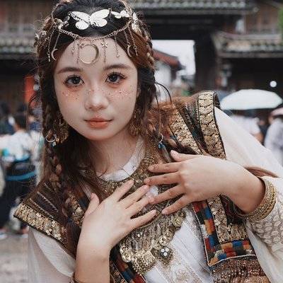 汉服模特
