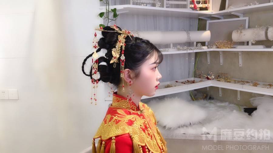 妆容模特