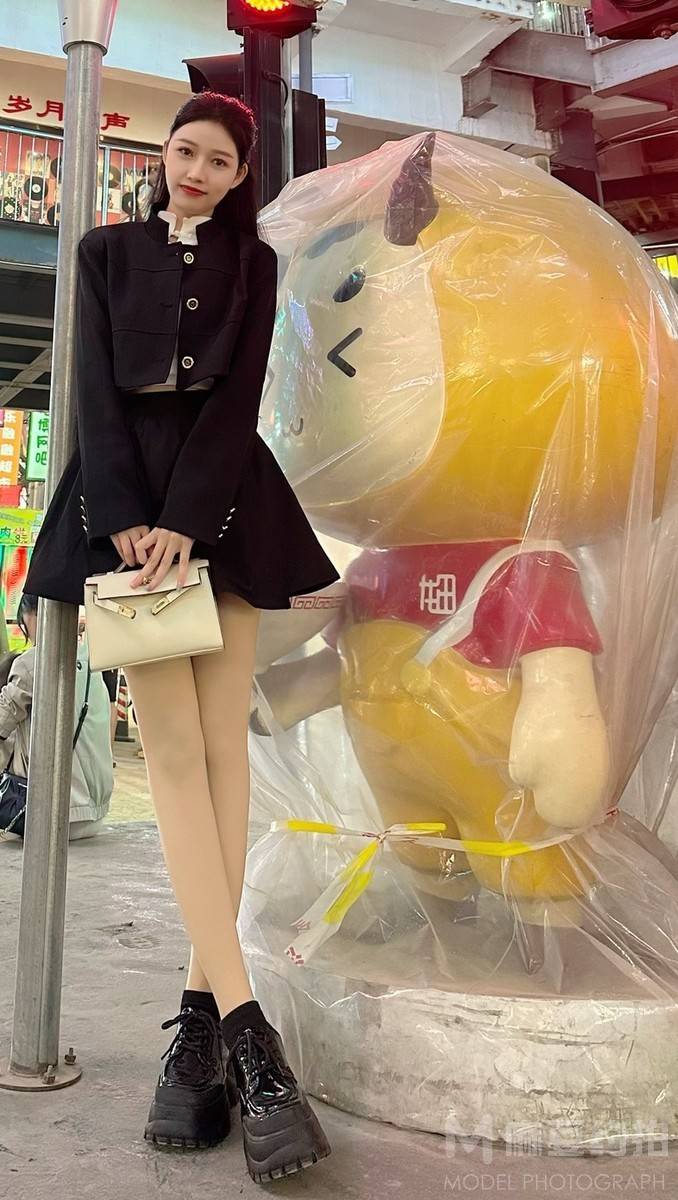 校园模特