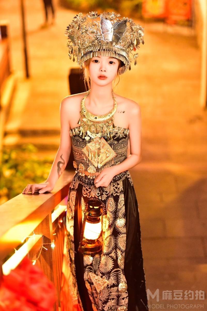 汉服模特