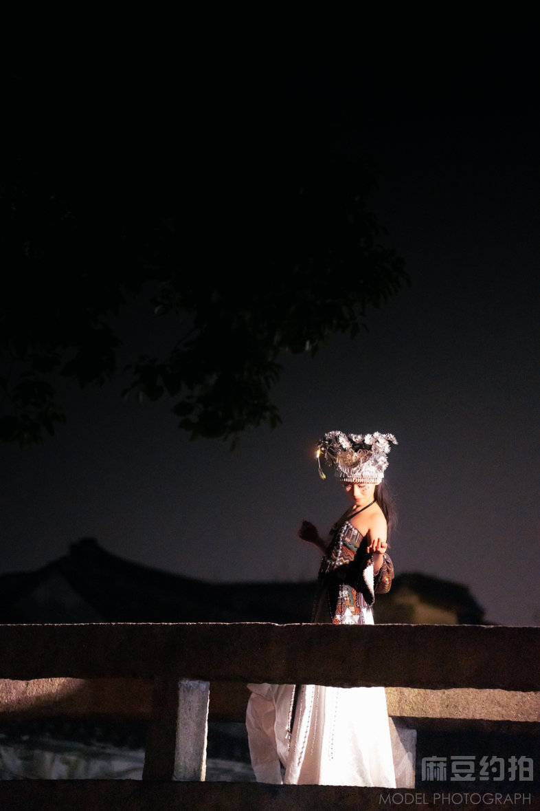 夜景模特