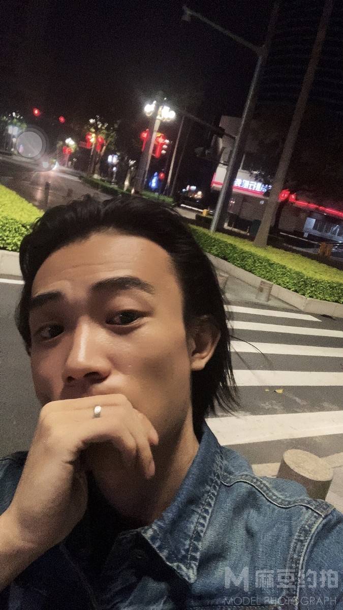 商务模特