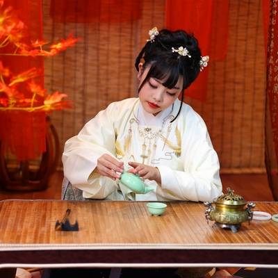 汉服模特