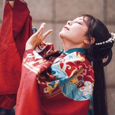 汉服模特