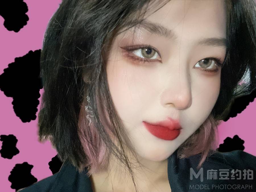暗黑模特
