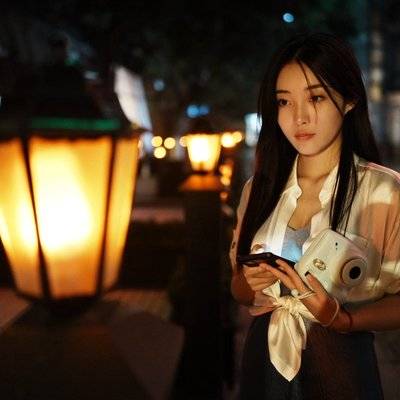 情绪模特
