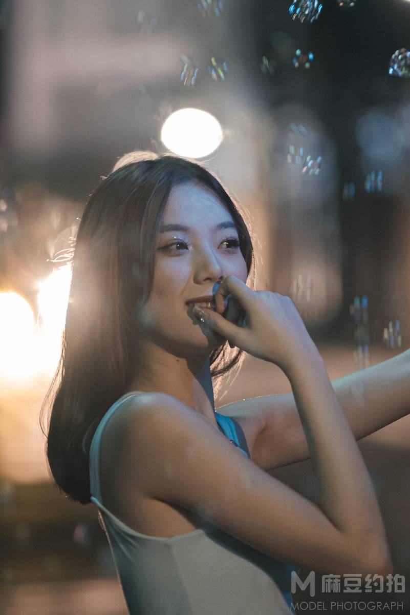 夜景模特