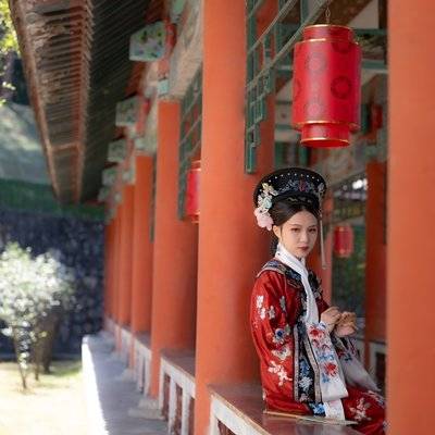 汉服模特