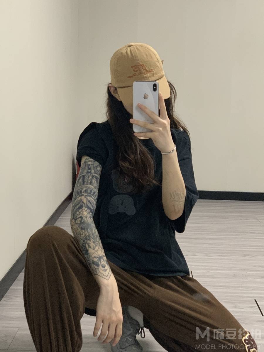 纪实模特