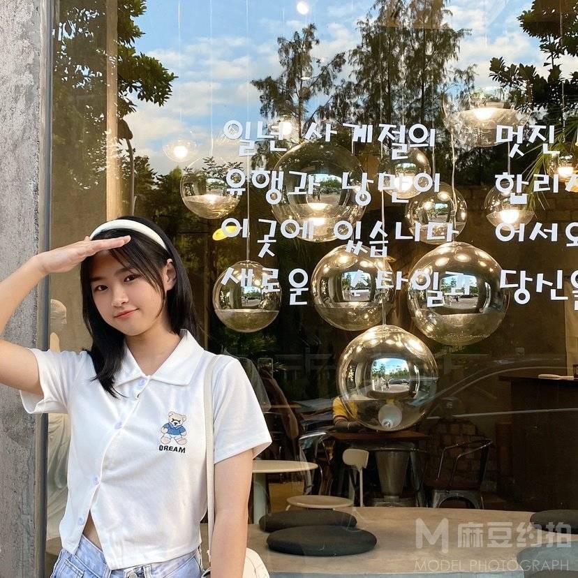 少女模特
