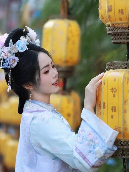 汉服模特