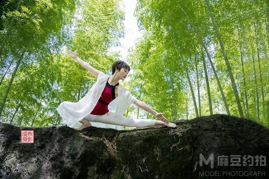 民国模特