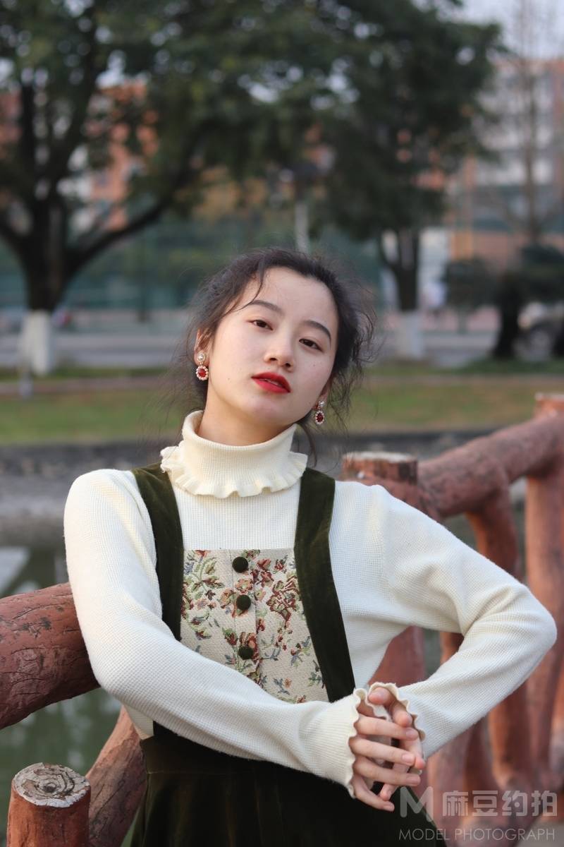 清新模特