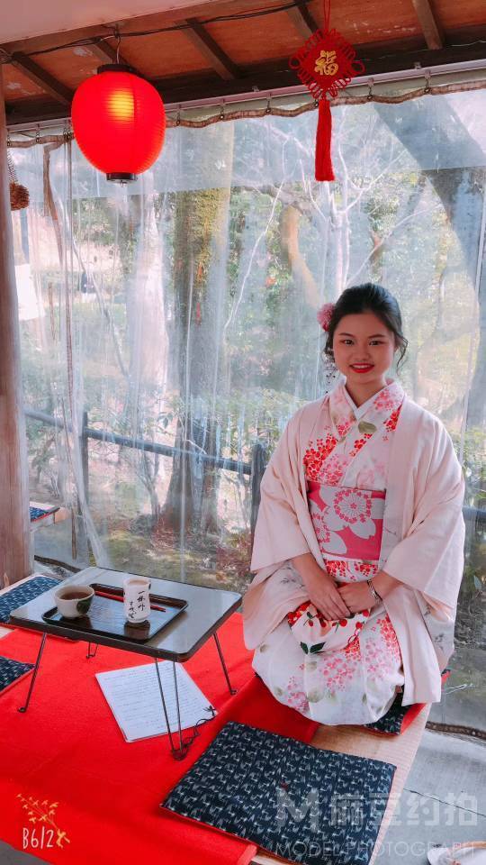和服模特