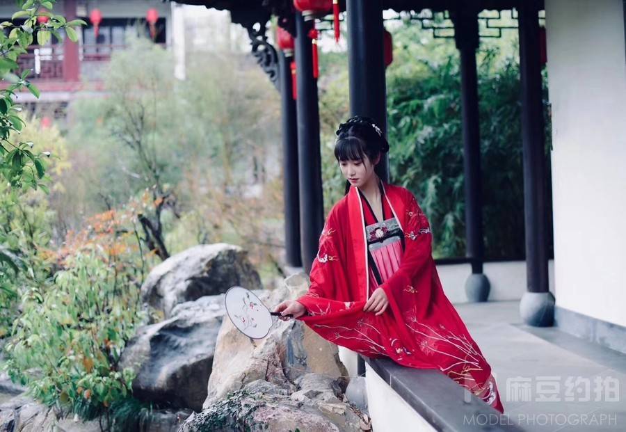 汉服模特