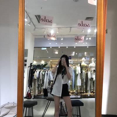 黑白模特