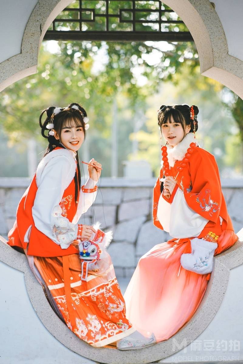 汉服模特