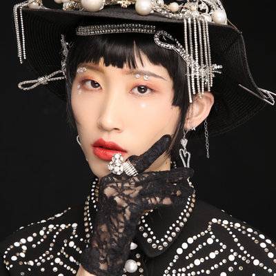 纪实模特