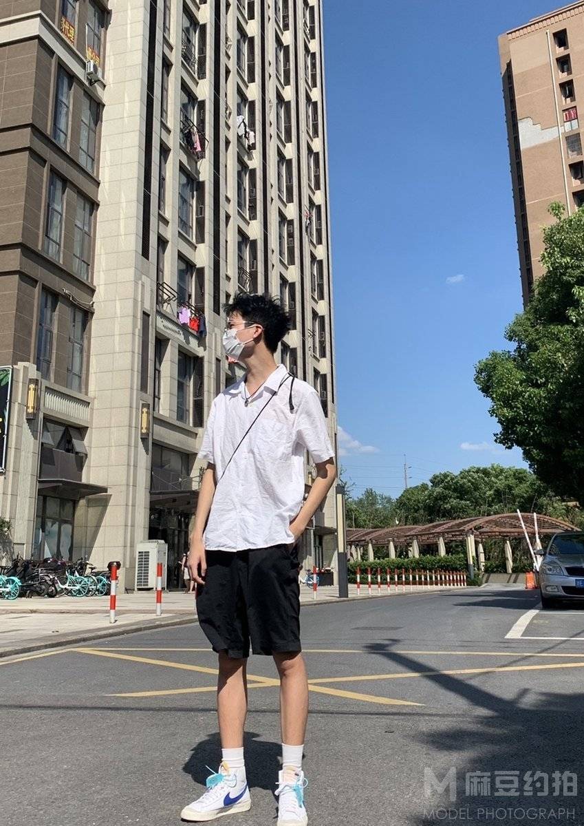 校园模特