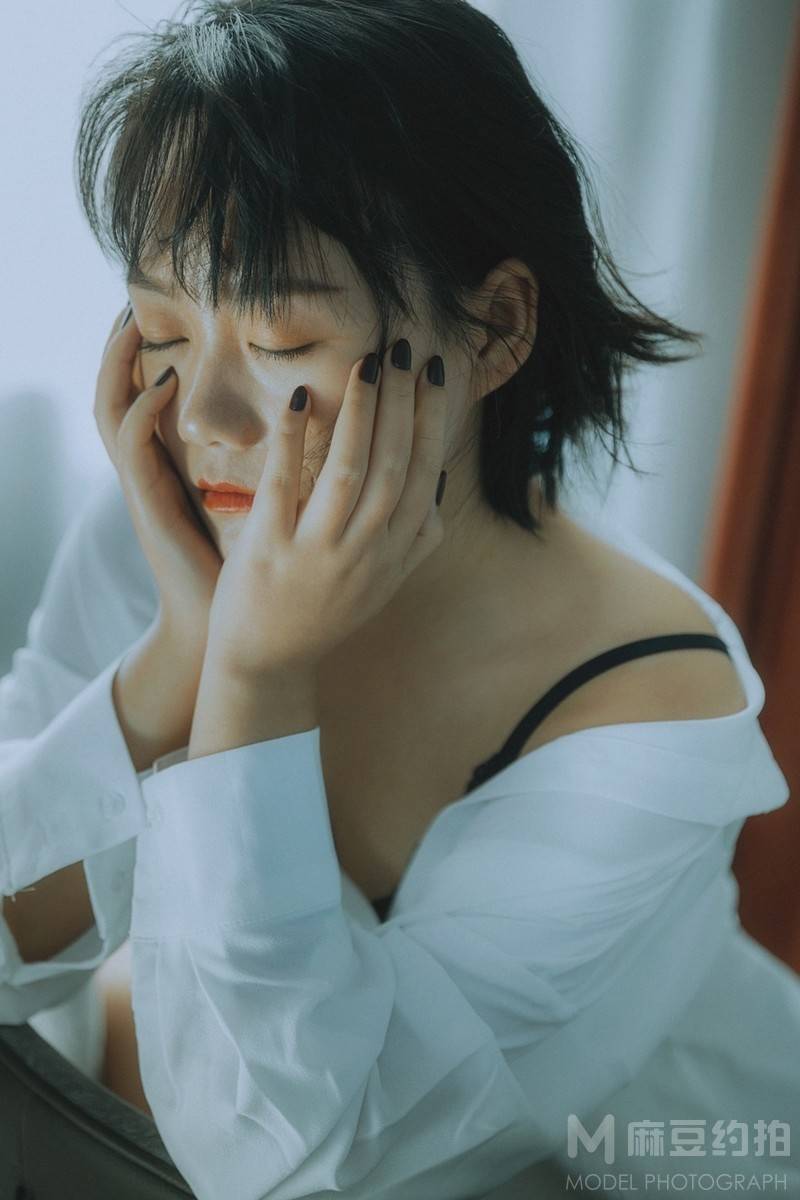 胶片模特