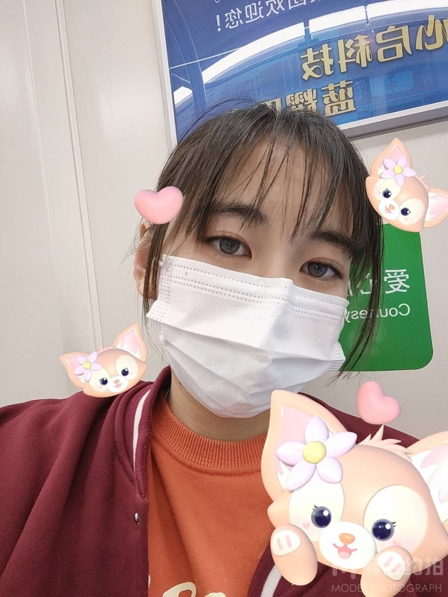 清新模特