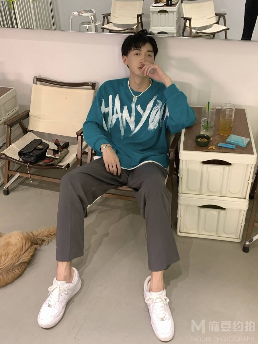 纪实模特