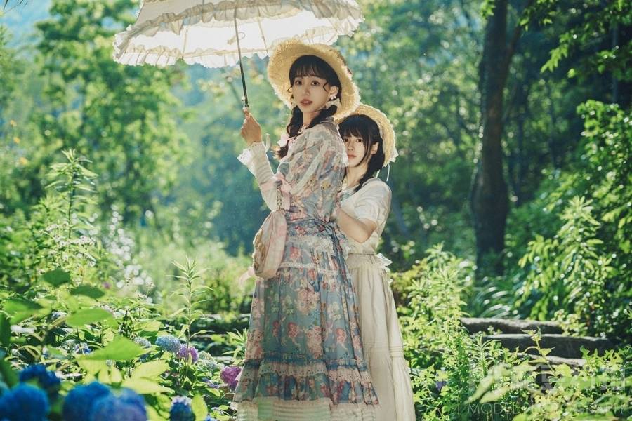 少女模特