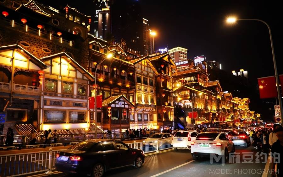 夜景模特
