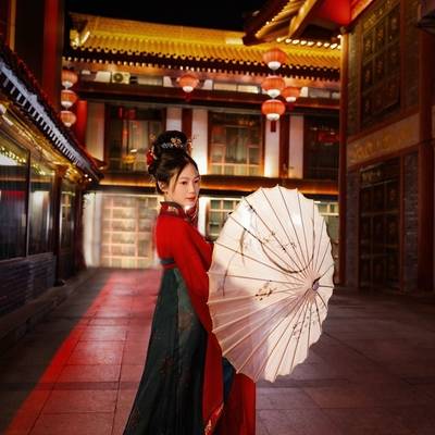 汉服模特