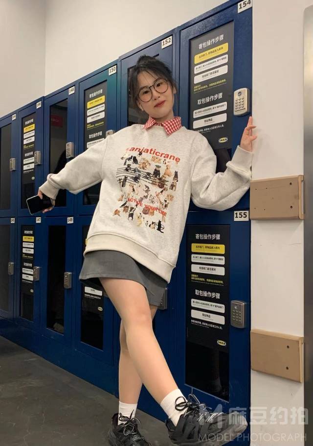校园模特