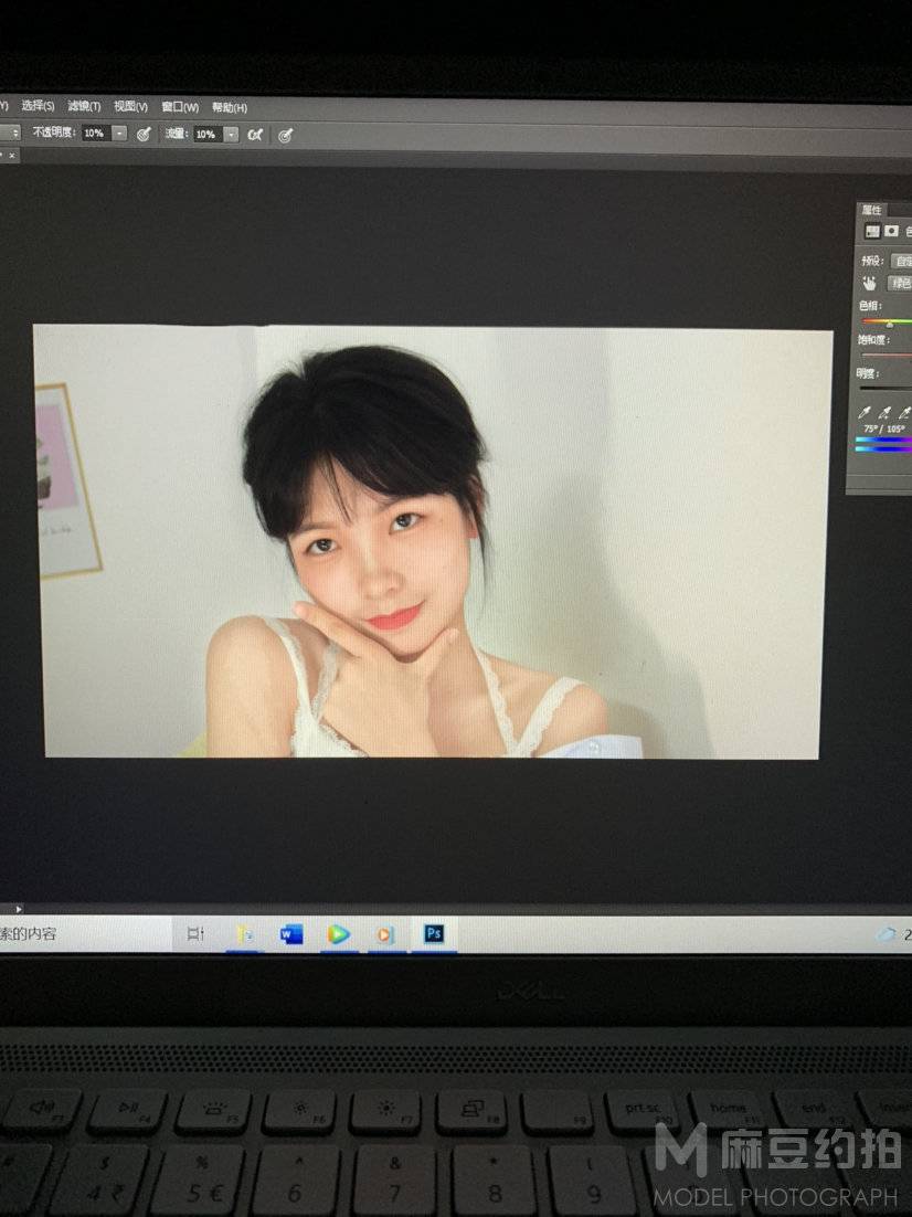 校园模特