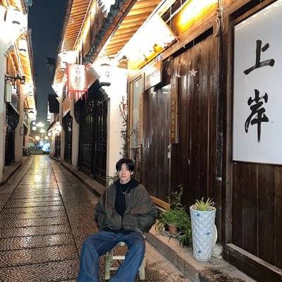 胶片模特