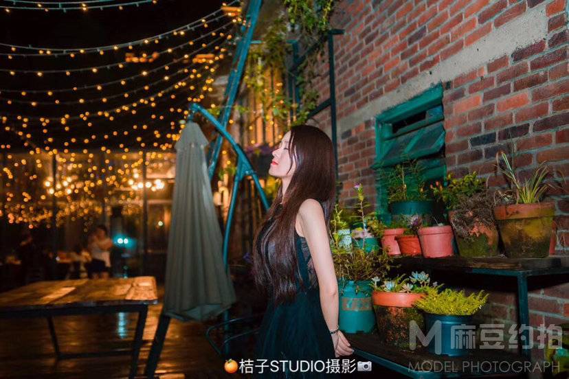 夜景模特