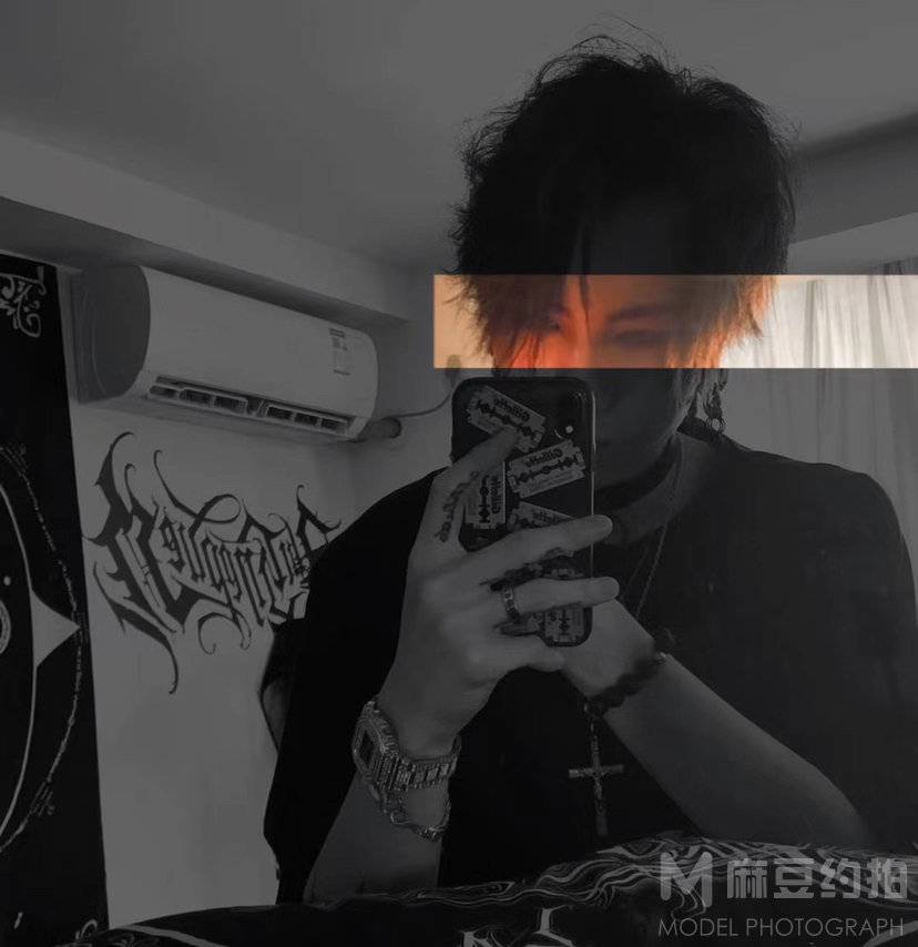 暗黑模特