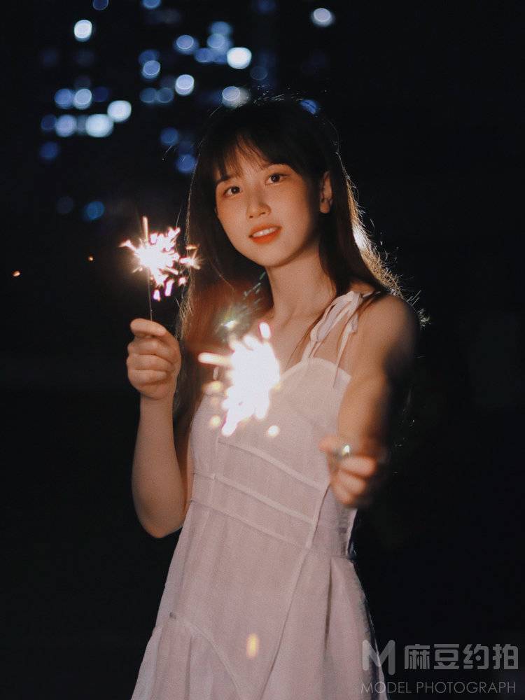 胶片模特