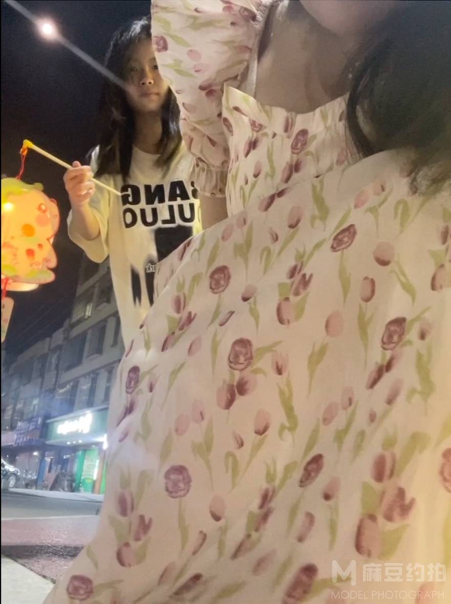 夜景模特