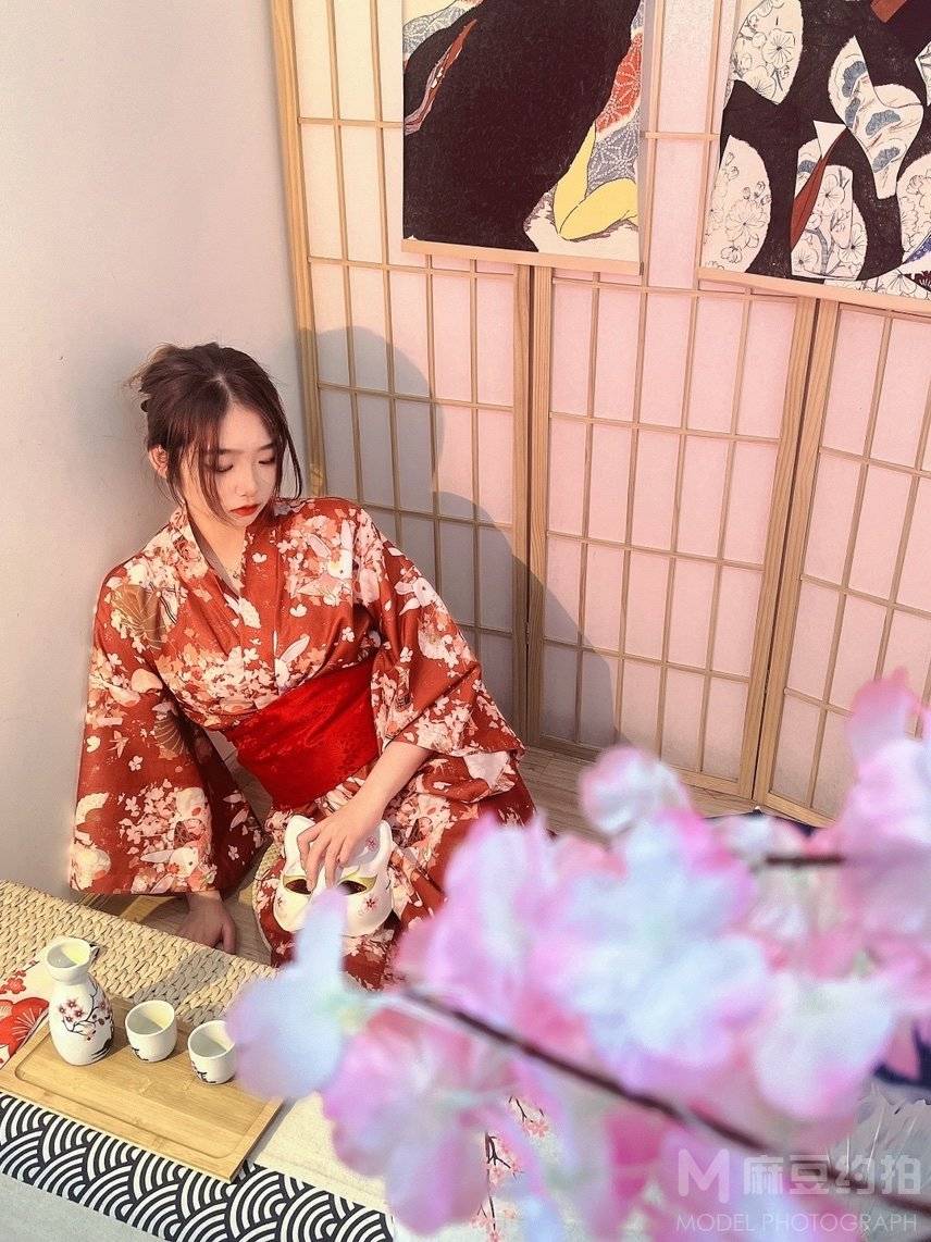 和服模特
