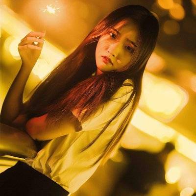 夜景模特