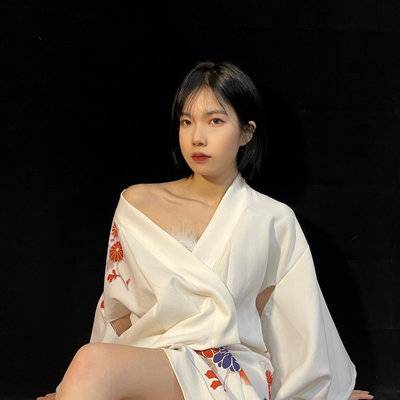 纪实模特
