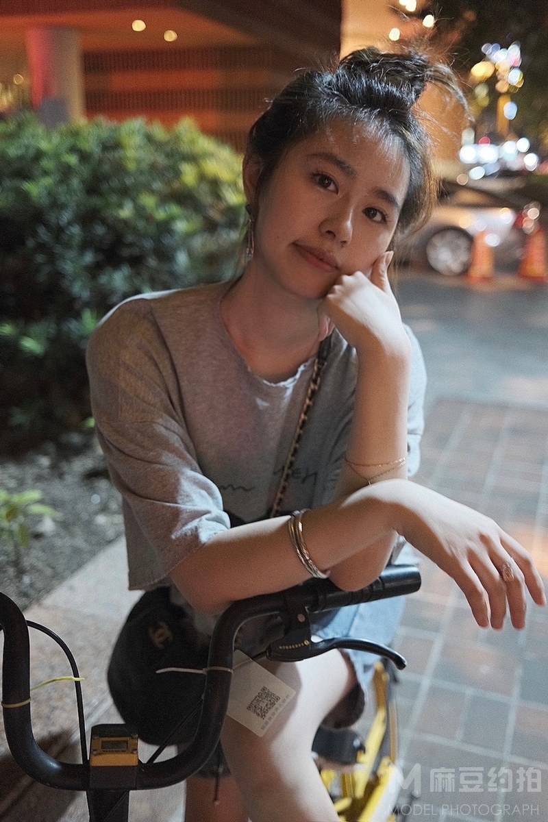 胶片模特