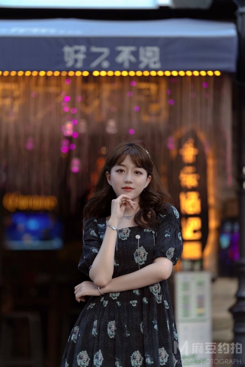 夜景模特