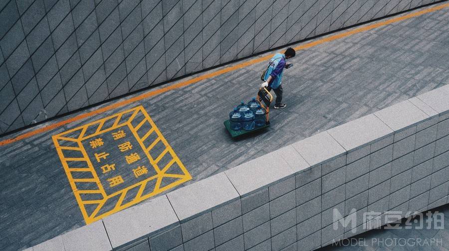 宝丽来模特