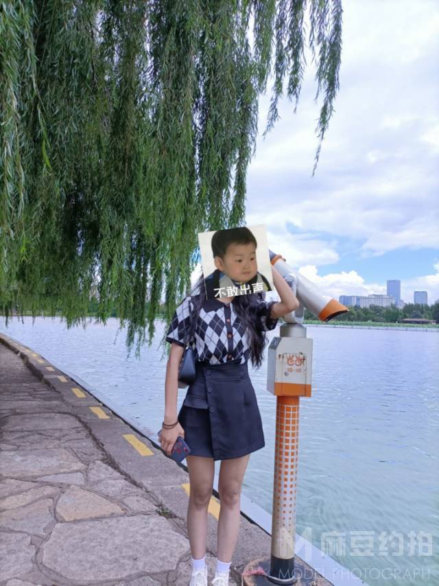 校园模特