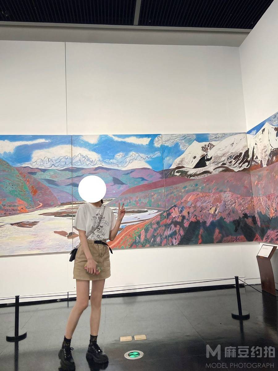 校园模特