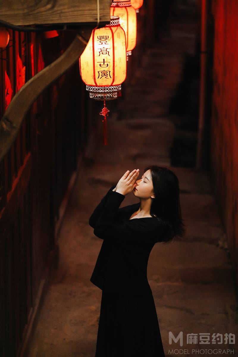 夜景模特