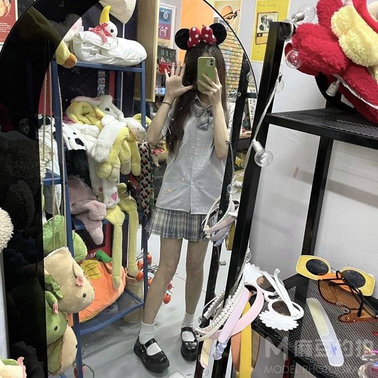 清新模特