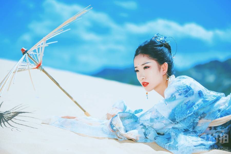 妆容模特