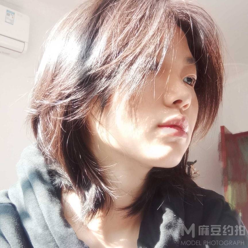 纪实模特