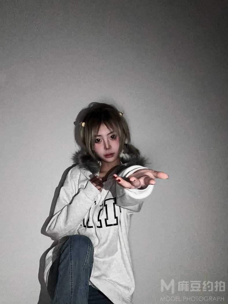 胶片模特